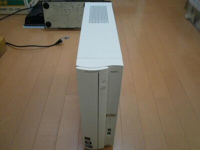 NECのスリム型デスクトップパソコン